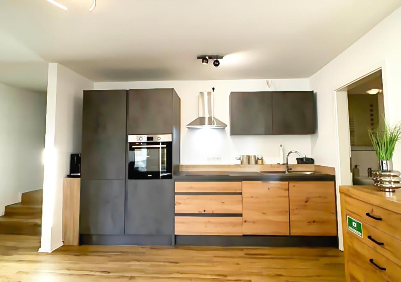 Greenhouse Living Apartment Nivis Mit Garten - 4 Minuten Nach Winterberg - Wandern, Mountainbike Fahren - Natur Geniessen Medebach Bagian luar foto